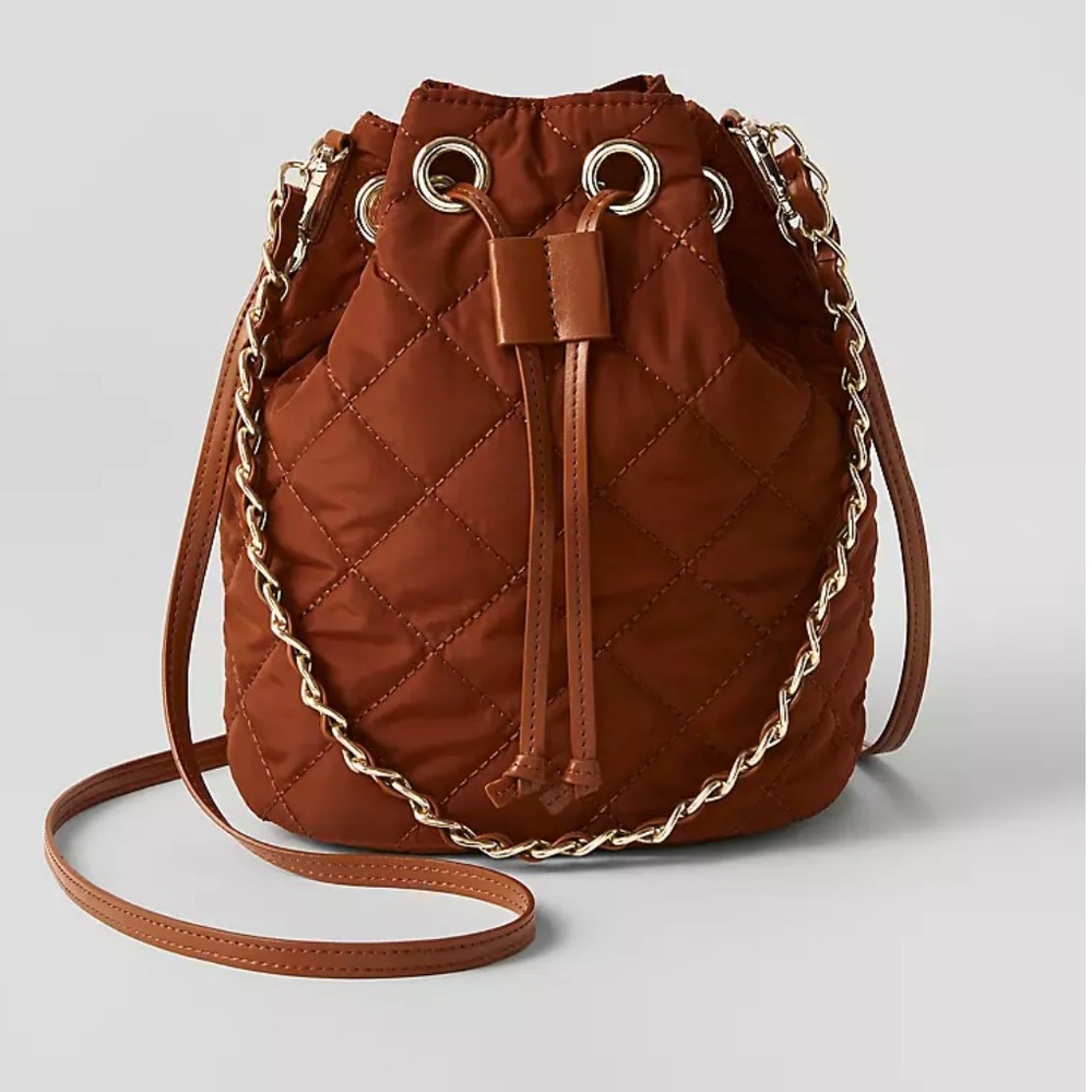 NWT, Ann Taylor, Quilted Drawstring Brown Bucket Bag with Gold Chain Strap